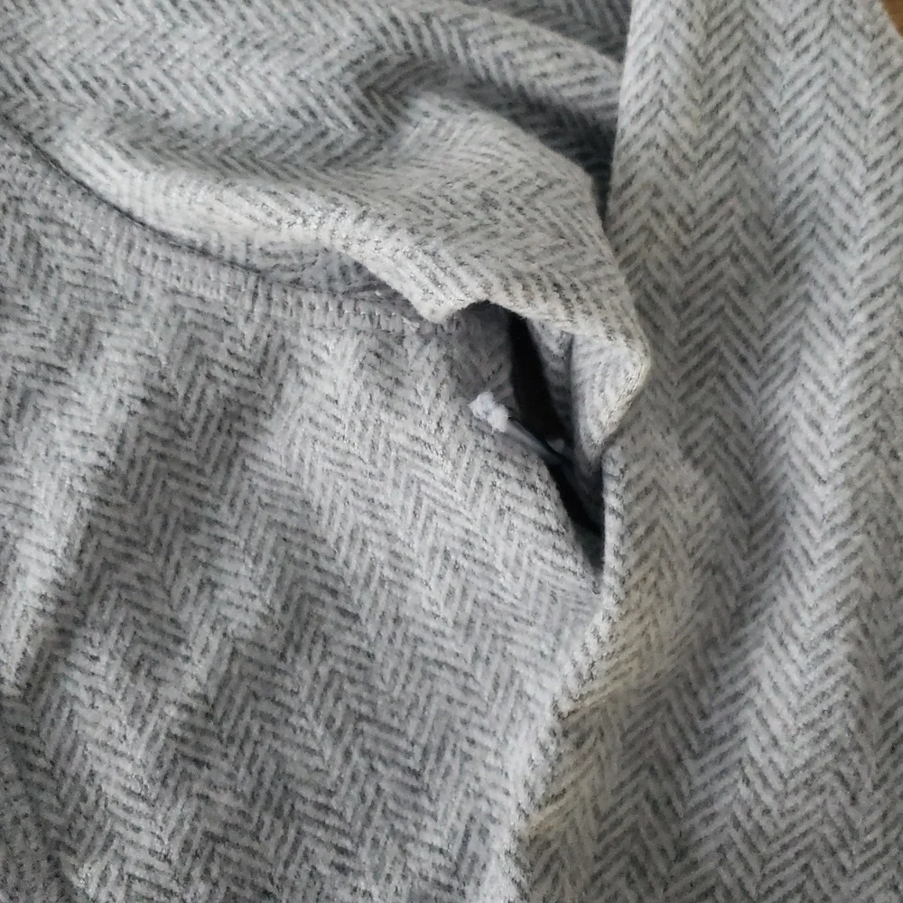 Kyodan Outdoor Women's Gray Quarter-Zip Pullover Sweatshirt Medium. NWT - Picture 4 of 12